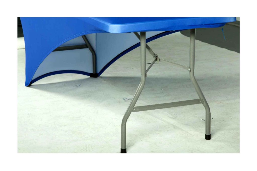 Cross Fitted Table Covers detail