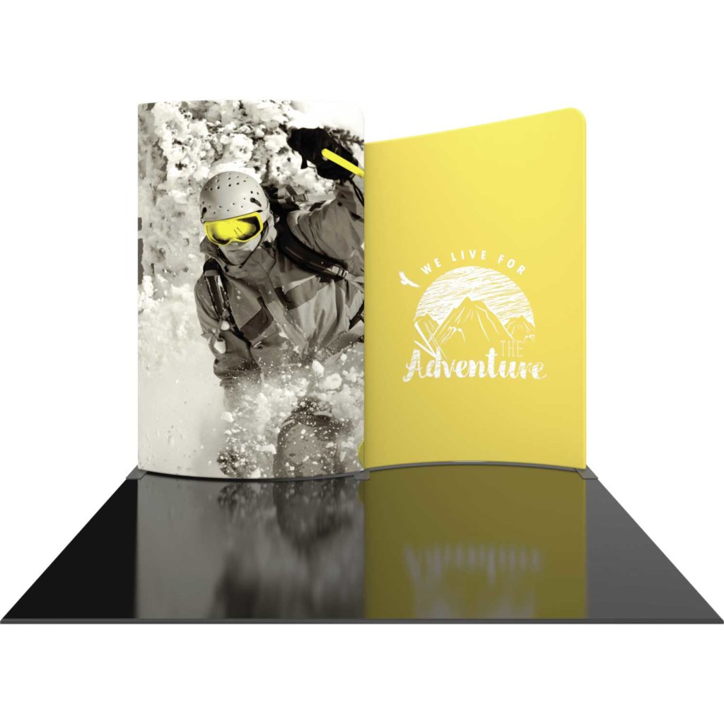 Curved trade show booth